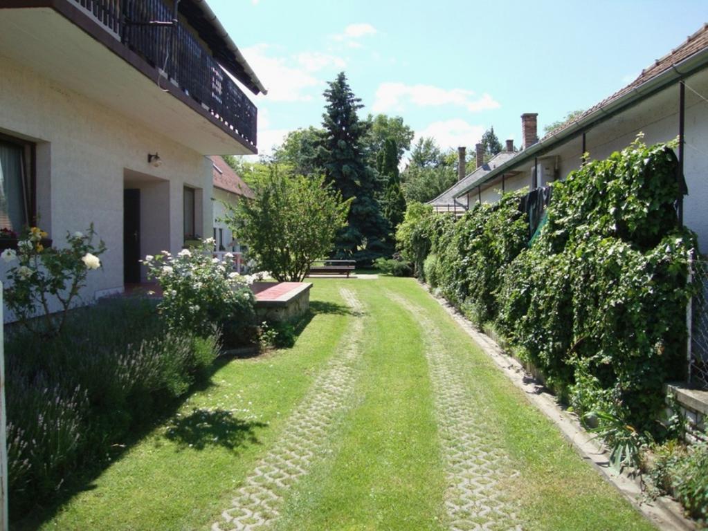 Gyongyvirag Vendeghaz Daire Balatonboglár Dış mekan fotoğraf