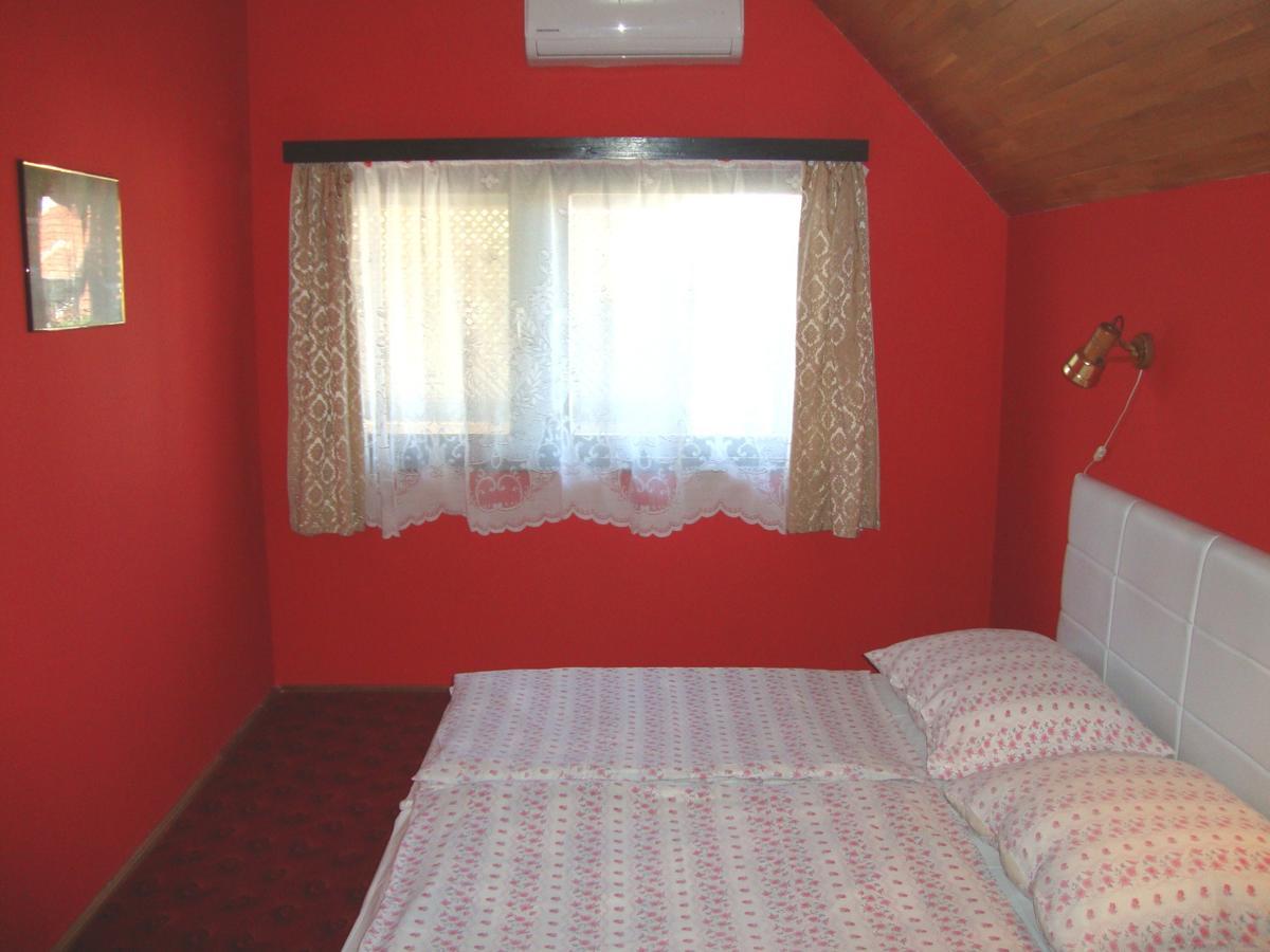 Gyongyvirag Vendeghaz Daire Balatonboglár Dış mekan fotoğraf