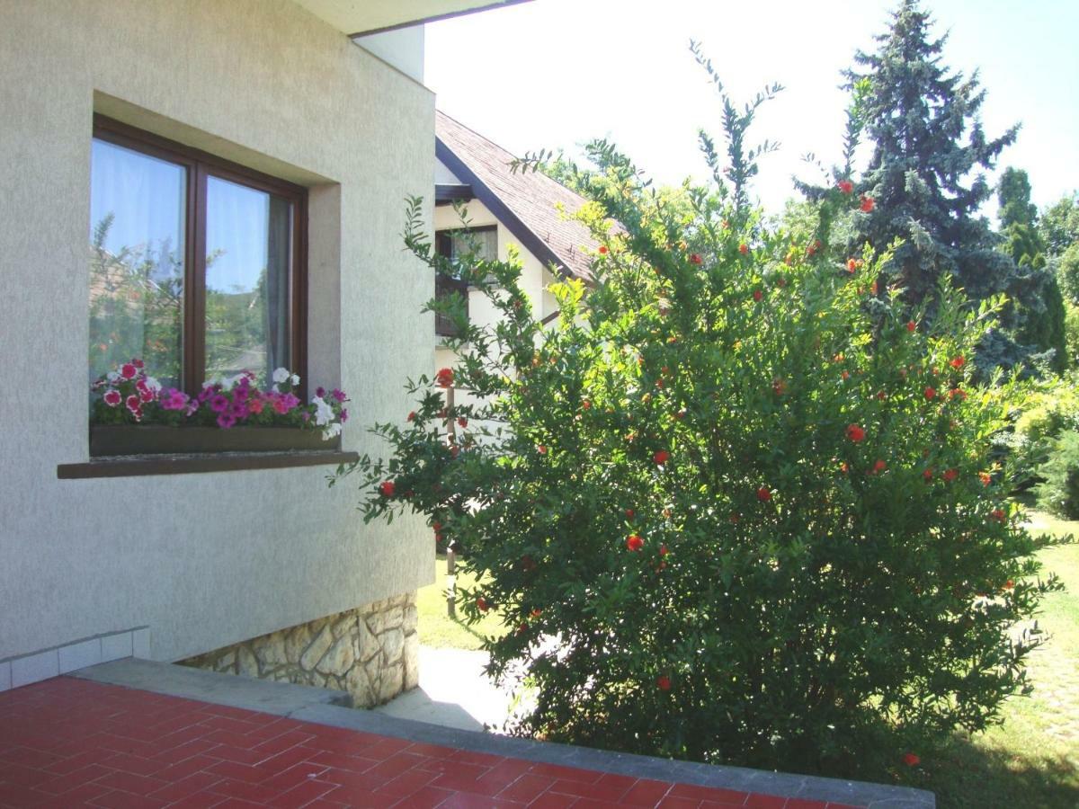 Gyongyvirag Vendeghaz Daire Balatonboglár Dış mekan fotoğraf