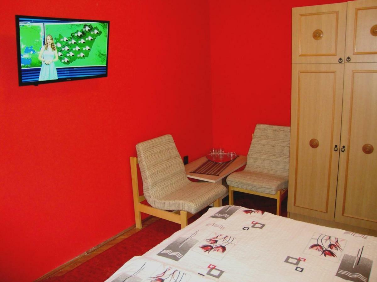 Gyongyvirag Vendeghaz Daire Balatonboglár Dış mekan fotoğraf